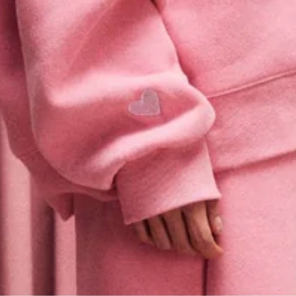 PARKE Valentine's Day Varsity Mockneck
Blush  / Lavender - NWT L/XL - Picture 4 of 4